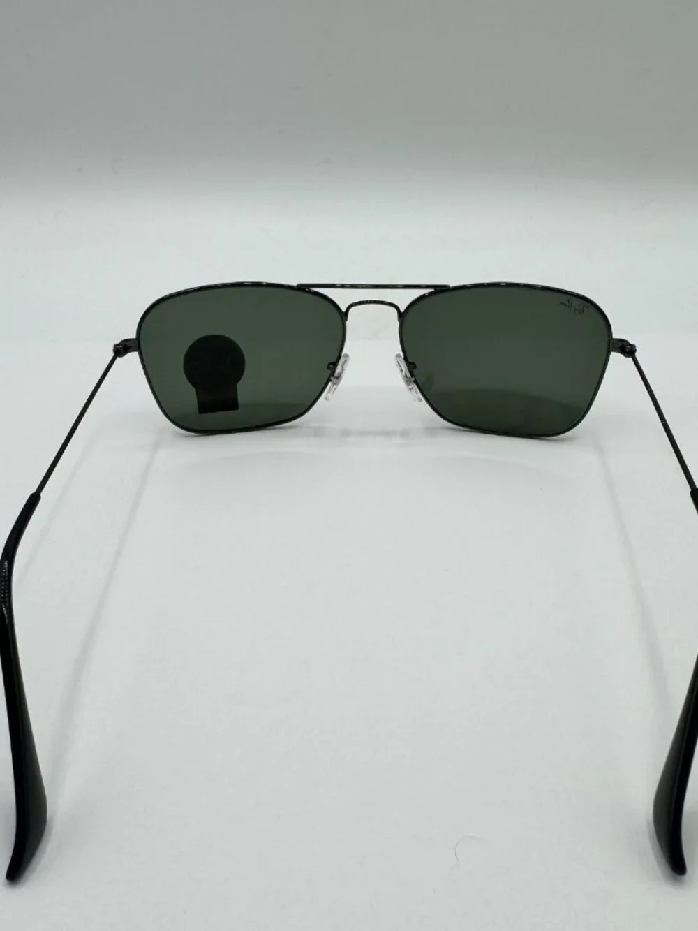 Ray-Ban RB3136 004 Caravan Sunglasses Gunmetal Frame with Green G-15 Lens